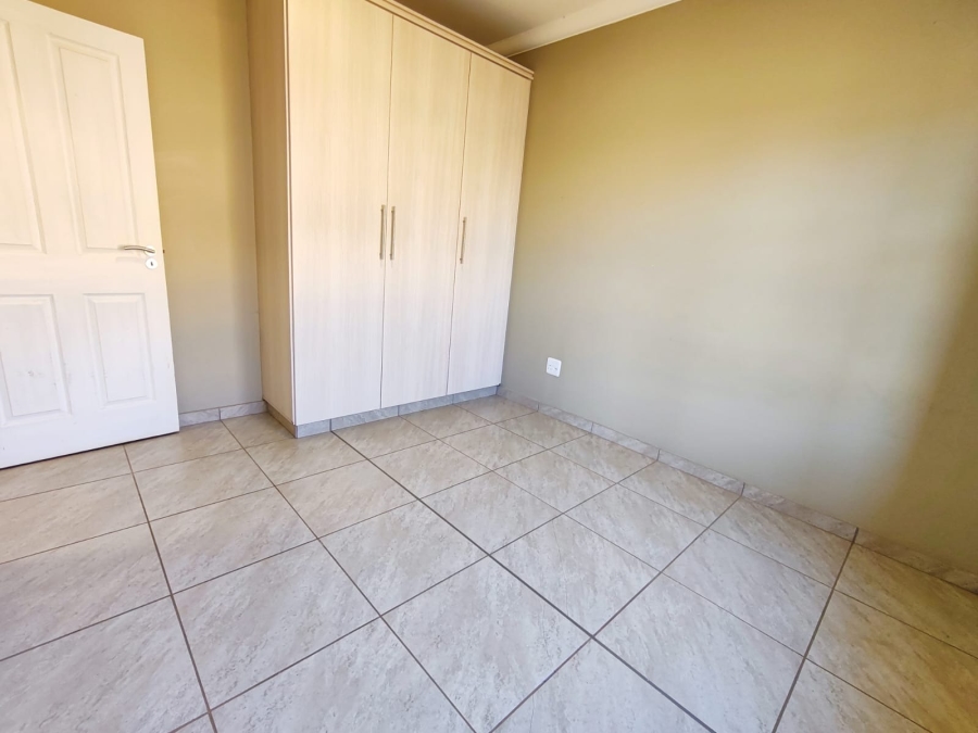 2 Bedroom Property for Sale in Grimbeeck Park North West